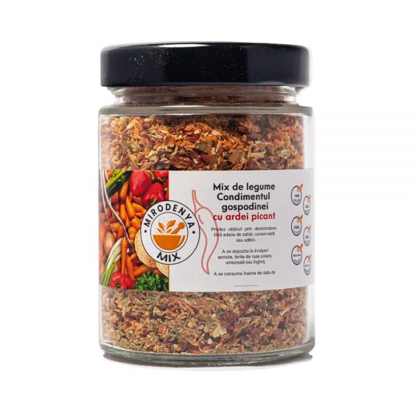 Mix de Legume Picant Deshidratat la Borcan pentru Tocănițe, Supe și Sosuri, Savoare autentică fără aditivi 120g